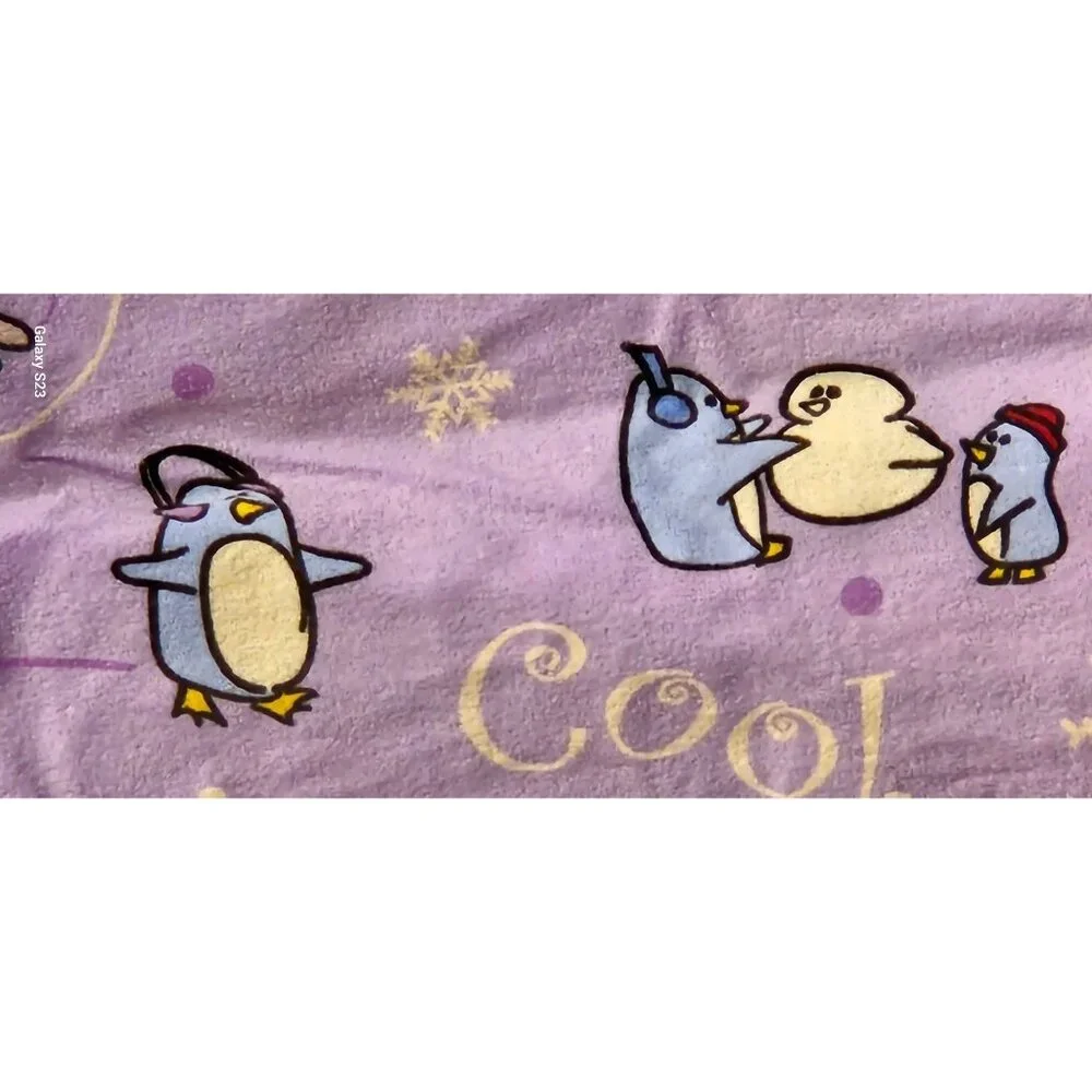 Vintage Pillowcases Flannel Do Your Room Purple‎ Penguin Print 100% Cotton